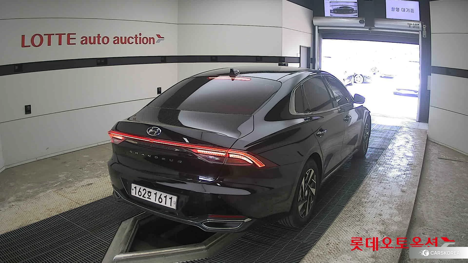 Hyundai Grandeur Hybrid id 4289501 из Кореи 11