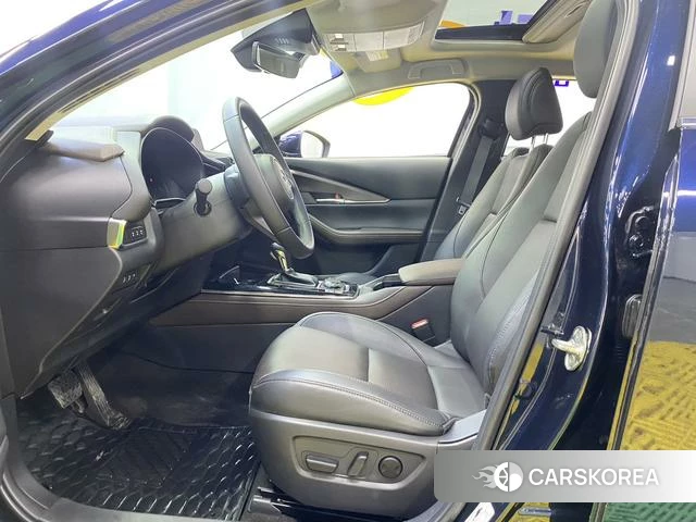Mazda CX-30 id 4298396 из Китая 11
