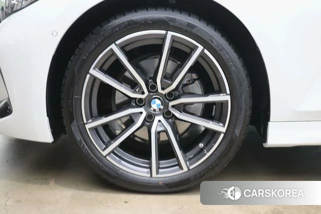 BMW 3 series id 4271086 из Китая 11