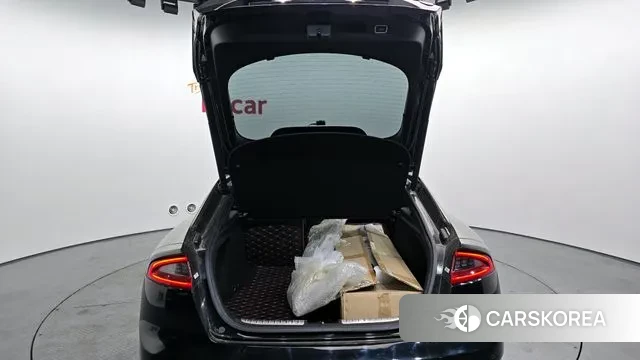 Kia Stinger id 3728038 из Кореи 11