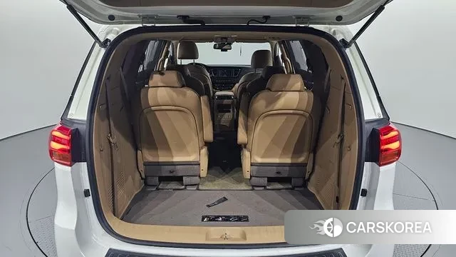 Kia The New Carnival id 2941479 из Кореи 11