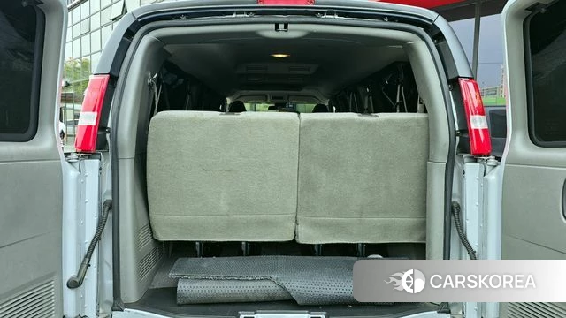 GMC Savana id 4396979 из Кореи 11