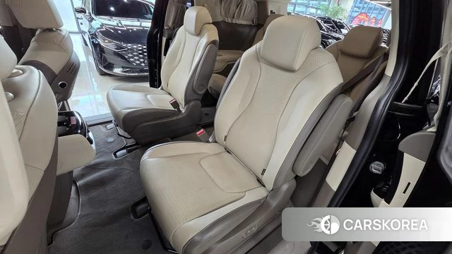 Kia Carnival 4th generation id 4501567 из Кореи 11