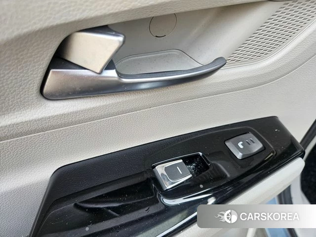 Ssangyong Beautiful Korando id 3857402 из Кореи 11