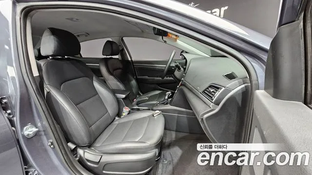 Hyundai Avante AD id 2614316 из Кореи 11