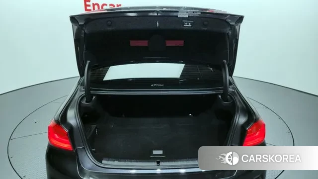 BMW 5 Series (G30) id 3356386 из Кореи 11