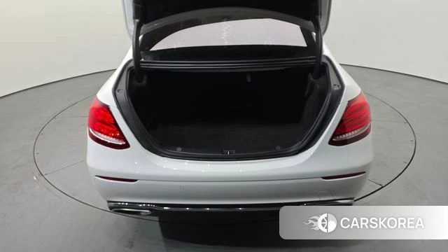 Mercedes-Benz E-Class W213 id 3801773 из Кореи 11