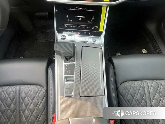 Audi A6L id 4198973 из Китая 11