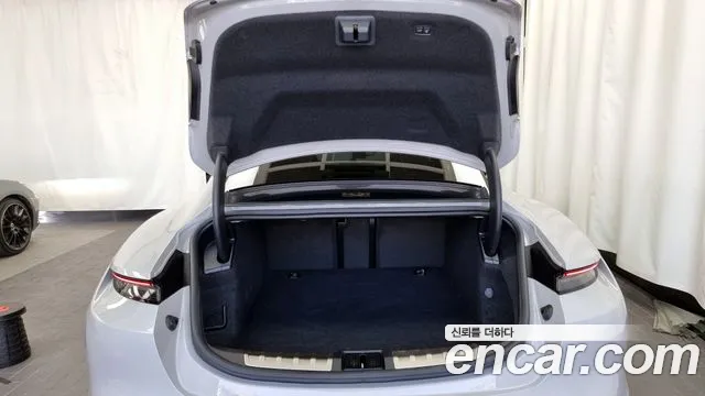 Porsche Taycan id 2734140 из Кореи 11