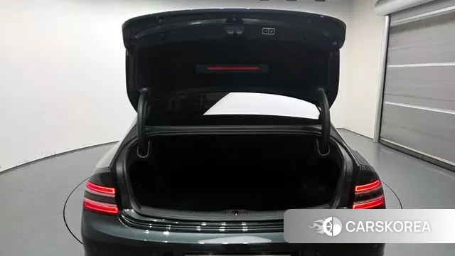 Genesis G80 (RG3) id 3181928 из Кореи 11