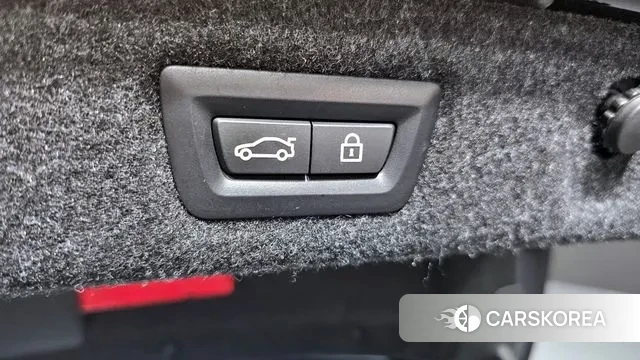 BMW 5 Series (G30) id 3360274 из Кореи 11