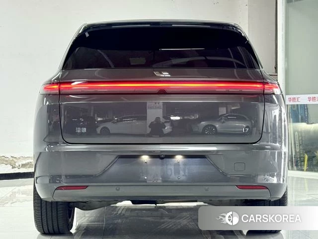Ideal car Ideal L7 id 3908181 из Китая 11