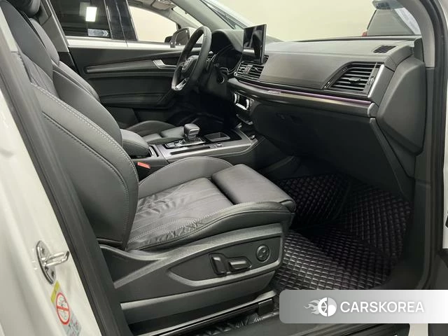 Audi Q5L id 4314637 из Китая 11