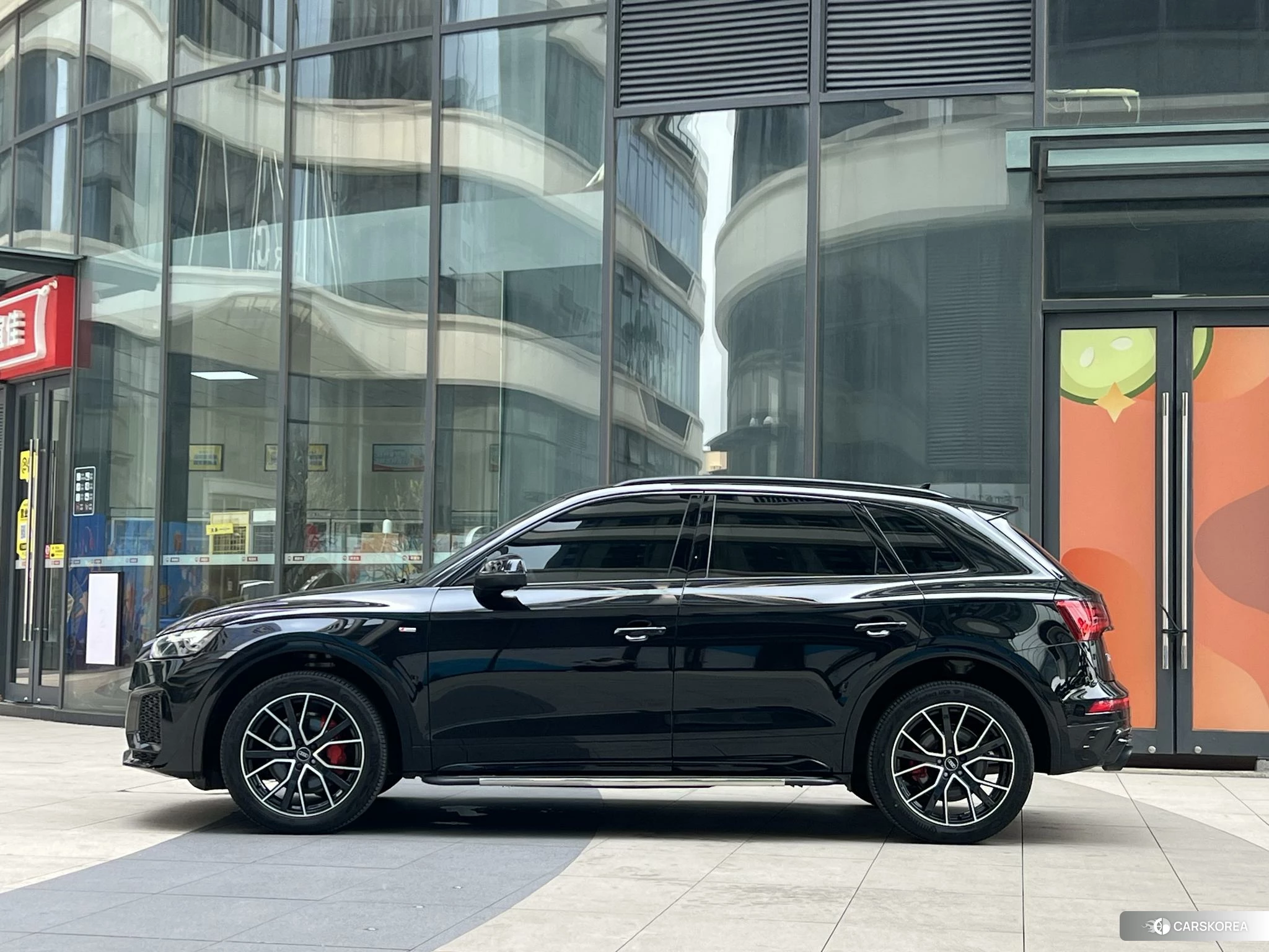 Audi Q5L id 4455099 из Китая 11
