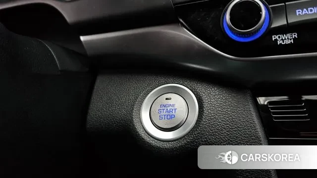 Hyundai The New Avante AD id 3736970 из Кореи 11