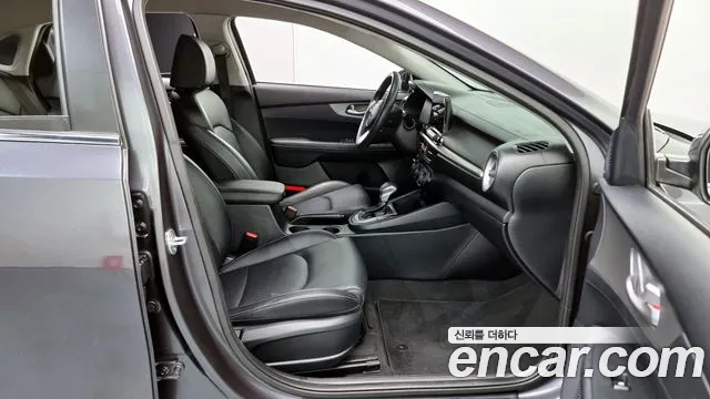 Kia Come New K3 id 2651177 из Кореи 11