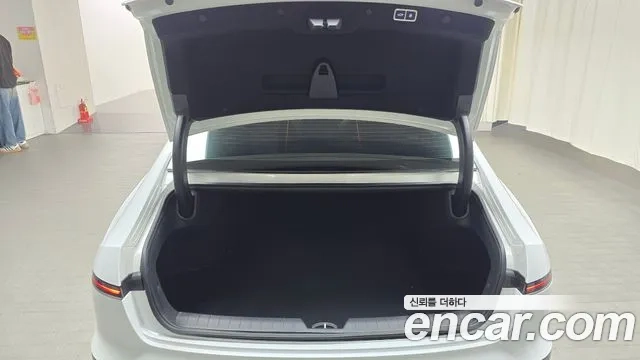 Hyundai Grandeur (GN7) id 2954344 из Кореи 11