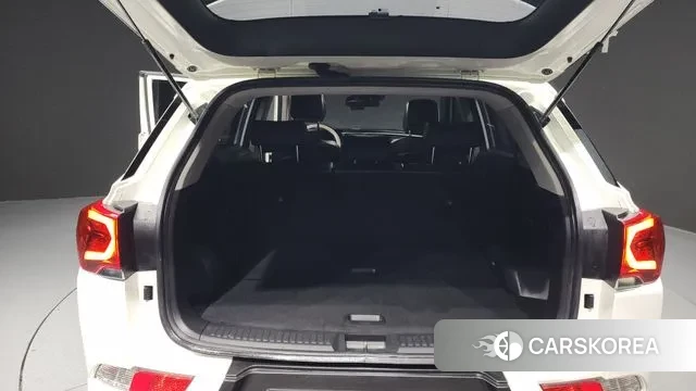 Ssangyong Beautiful Korando id 3650804 из Кореи 11