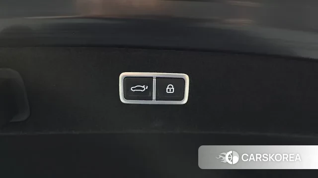 Genesis G90 (RS4) id 3280223 из Кореи 11