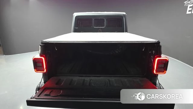 Jeep Gladiator (JT) id 4696242 из Кореи 11