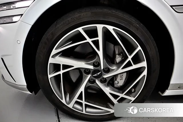 Genesis G90 (RS4) id 3022726 из Кореи 11