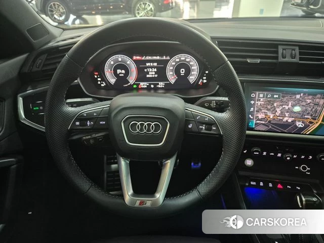 Audi Q3 (F3) id 3965760 из Кореи 11