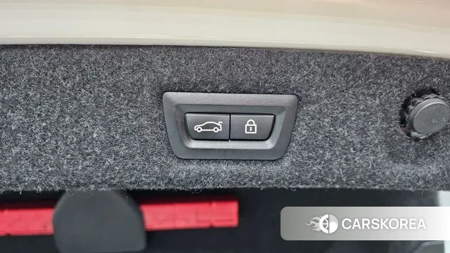 BMW 5 Series (G30) id 3697820 из Кореи 11