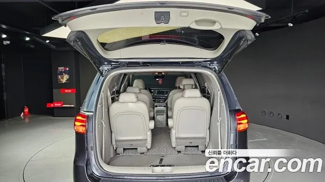 Kia The New Carnival id 2860293 из Кореи 11