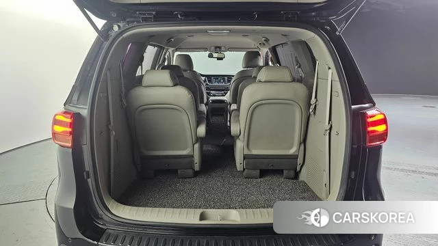 Kia The New Carnival id 4557701 из Кореи 11