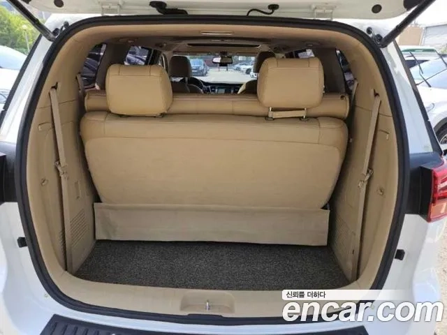 Kia The New Carnival id 2948676 из Кореи 11