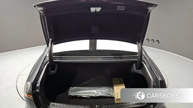 Hyundai Grandeur (GN7) id 3555242 из Кореи 11