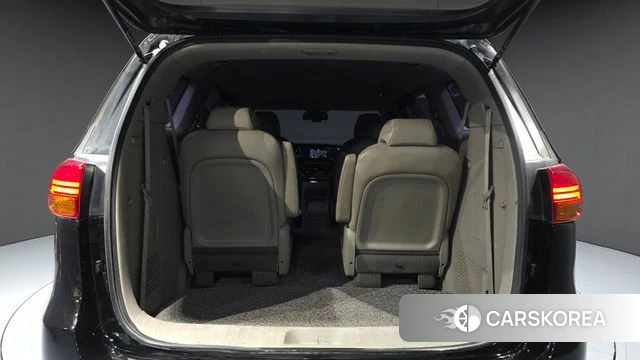 Kia All New Carnival id 4448316 из Кореи 11