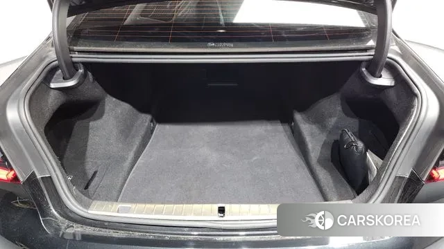 BMW 7 Series (G11) id 3759842 из Кореи 11