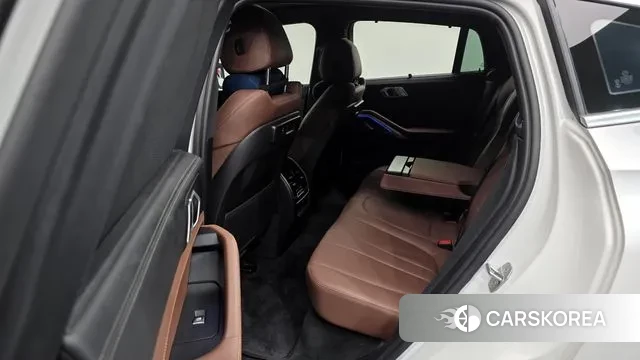 BMW X6 (G06) id 3027479 из Кореи 11