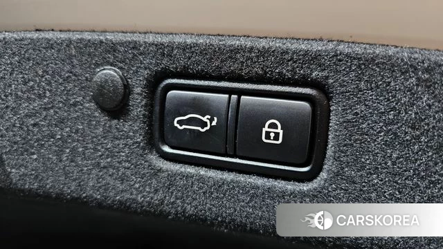 Hyundai The New Grandeur IG Hybrid id 4309713 из Кореи 11