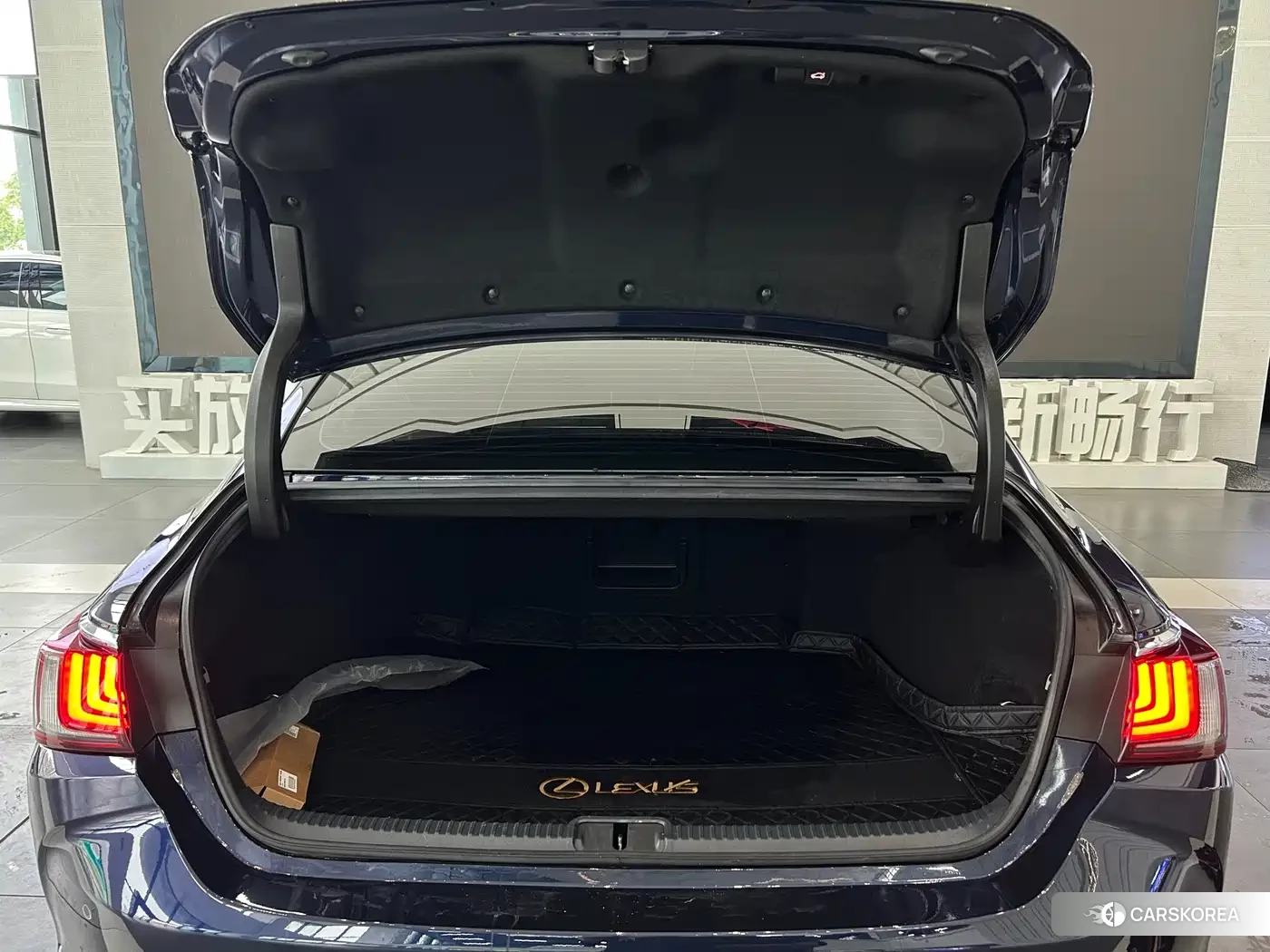 Lexus ES id 4547210 из Китая 11