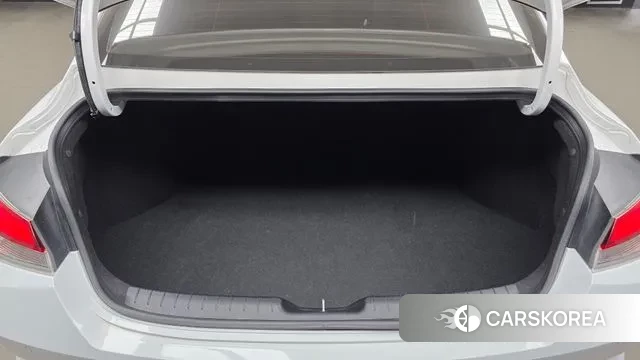 Hyundai Avante (CN7) id 3556455 из Кореи 11