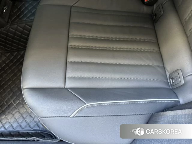 Volkswagen Passat id 4276152 из Китая 11