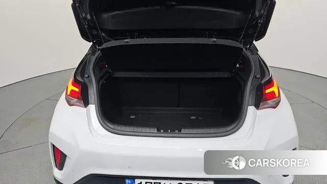 Hyundai Veloster (JS) id 2971528 из Кореи 11