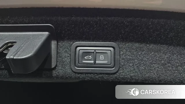 Audi A6 (C8) id 3525877 из Кореи 11