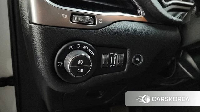 Jeep Cherokee (KL) id 3923989 из Кореи 11