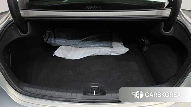 Hyundai The New Grandeur IG Hybrid id 4604646 из Кореи 11