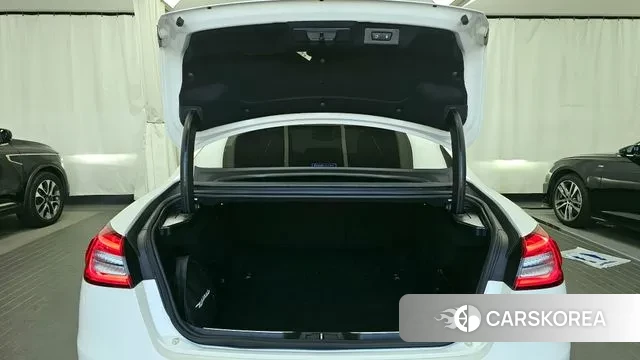 Maserati Quattroporte id 2971287 из Кореи 11