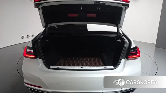 BMW 7 Series (G11) id 3044162 из Кореи 11