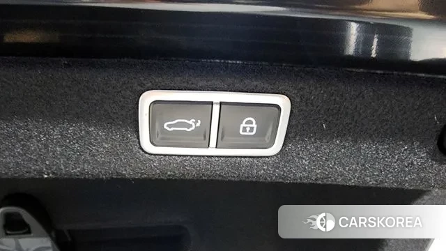 Hyundai Grandeur Hybrid (GN7) id 2930317 из Кореи 11