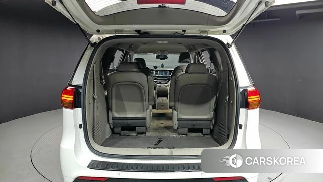 Kia All New Carnival id 3917561 из Кореи 11