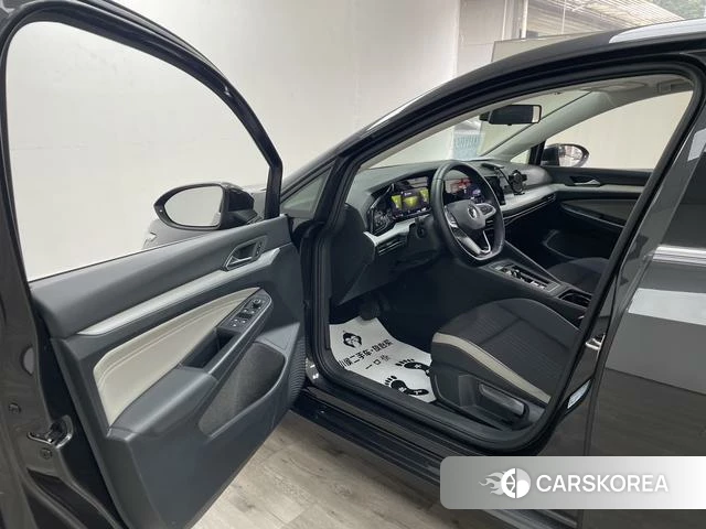 Volkswagen Golf id 4341990 из Китая 11