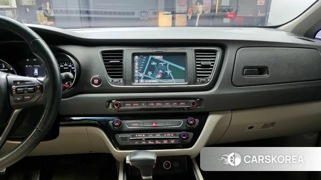 Kia The New Carnival id 3911356 из Кореи 11