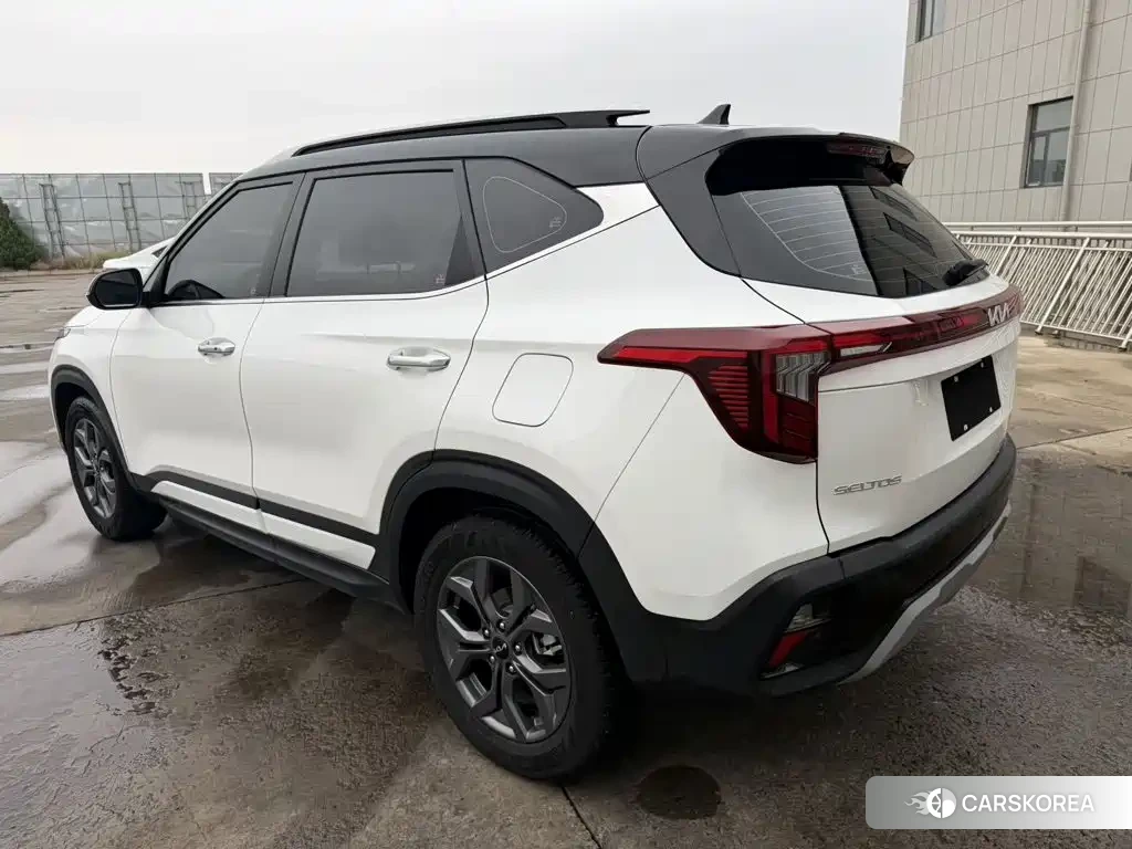 Kia Seltos id 4674376 из Китая 11