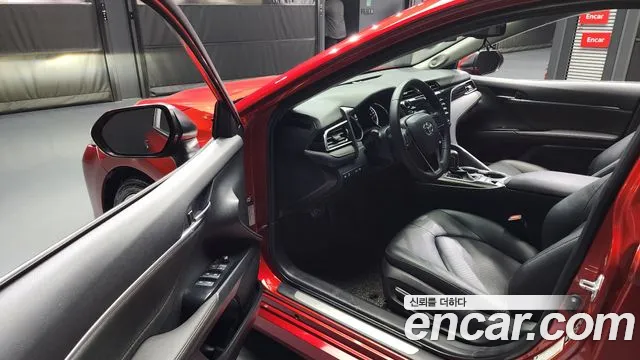 Toyota Camry (XV70) id 2623836 из Кореи 11